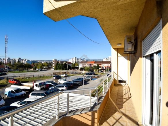 Dvosoban namješten stan na Zabjelu, Podgorica — fotografija 12