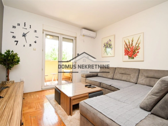 Jednosoban namješten stan 45 m²