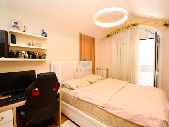 Porodična kuća 300 m² na placu 800 m², Zabjelo – Podgorica