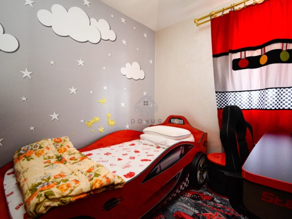 Porodična kuća 300 m² na placu 800 m², Zabjelo – Podgorica
