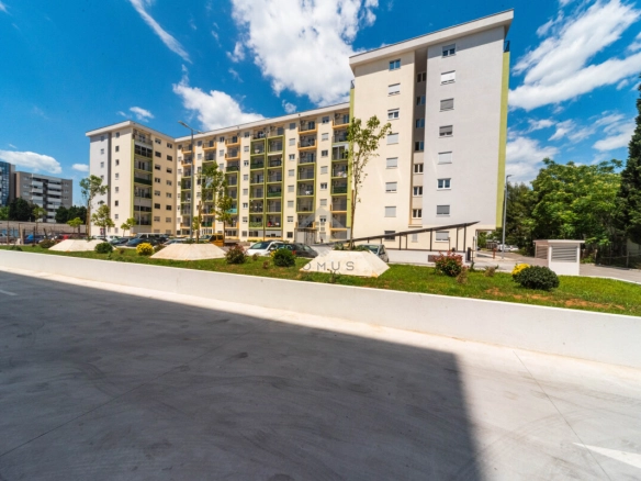 Poslovni prostor 43 m²