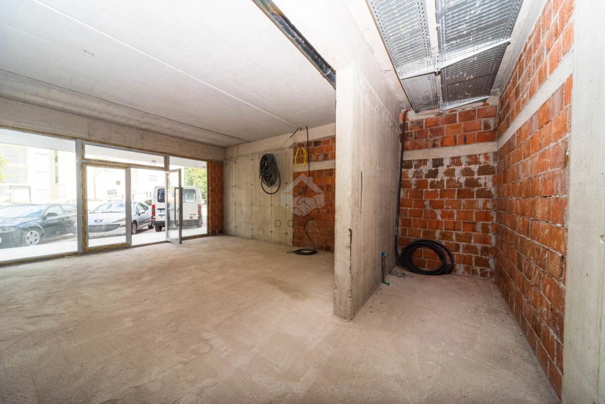 Poslovni-prostor-43-m²-Pobrezje-–-Podgorica-2 Poslovni prostor u Pobrežju, Podgorica — fotografija 3