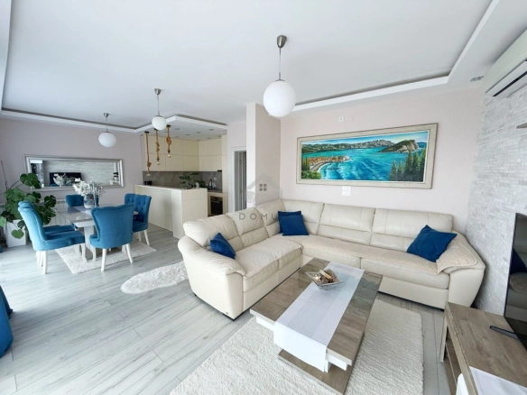 Dvosoban stan 70 m² + parking