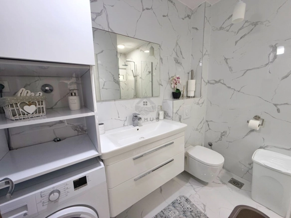 Dvosoban stan 70 m² + parking, Bečiće – Budva
