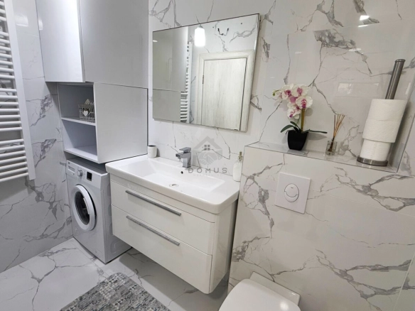 Dvosoban stan 70 m² + parking, Bečiće – Budva