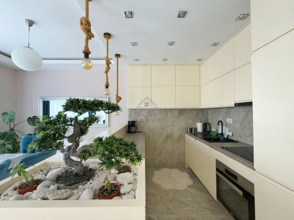 Dvosoban stan 70 m² + parking, Bečiće – Budva