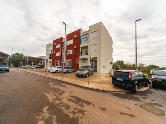 Poslovni prostor u Zagoriču, Podgorica — fotografija 3