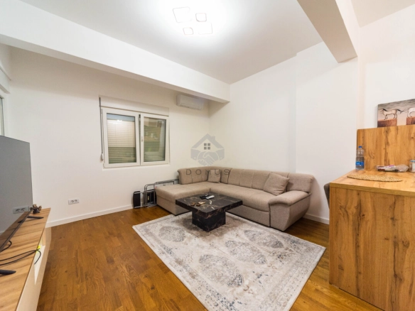Jednosoban namješten stan 43 m²