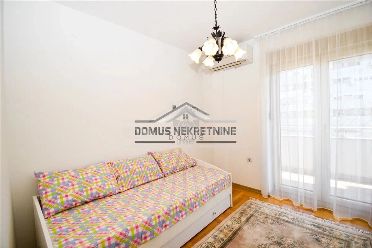 Izdavanje: Trosoban stan 150 m² – Preko Morače, Podgorica — fotografija 7