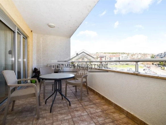 Izdavanje: Trosoban stan 150 m² – Preko Morače, Podgorica — fotografija 10