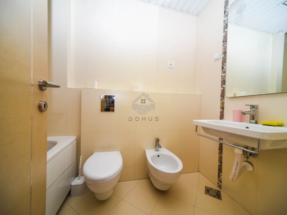 Izdavanje: Trosoban stan 150 m² – Preko Morače, Podgorica — fotografija 18