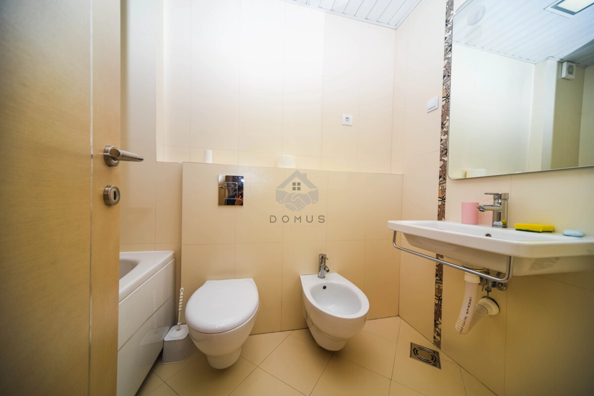 Izdavanje: Trosoban stan 150 m² – Preko Morače, Podgorica — fotografija 18