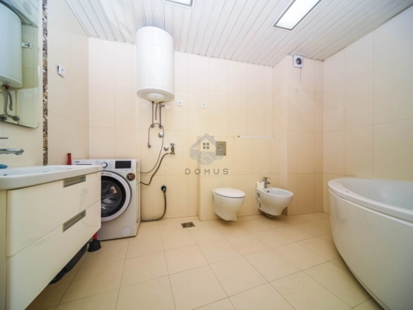 Izdavanje: Trosoban stan 150 m² – Preko Morače, Podgorica — fotografija 19