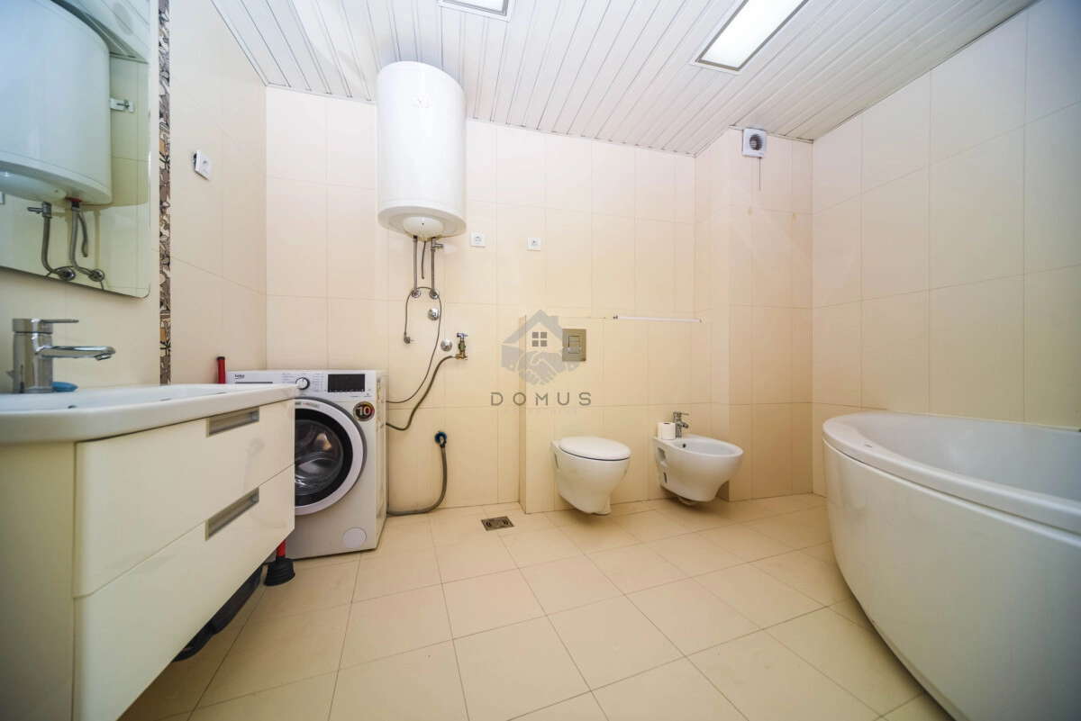 Izdavanje: Trosoban stan 150 m² – Preko Morače, Podgorica — fotografija 19