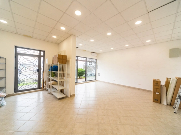 Izdavanje: Poslovni prostor 120 m² – Stari aerodrom, Podgorica — fotografija 6