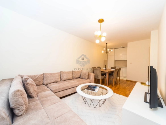 Jednosoban namješten stan 49 m²