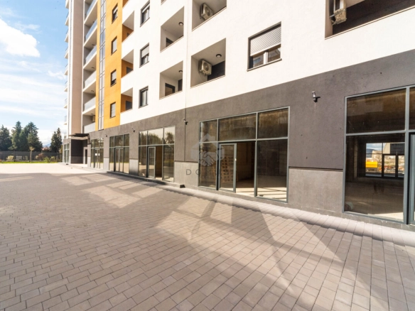 Poslovni prostor 105 m²