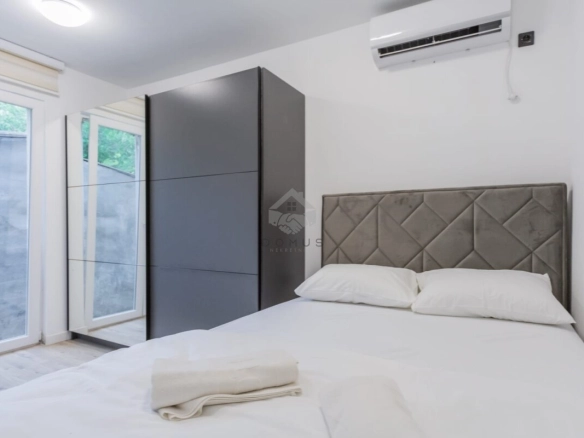 Izdavanje: Kuća 300 m² – Markovići, Budva — fotografija 5