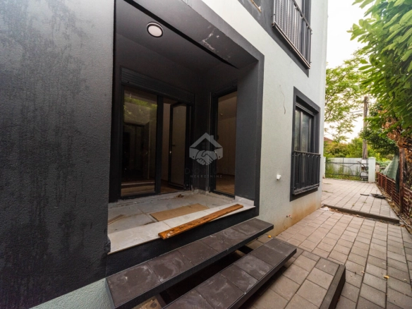 Jednosoban stan 44 m² + parking, Zabjelo – Podogrica