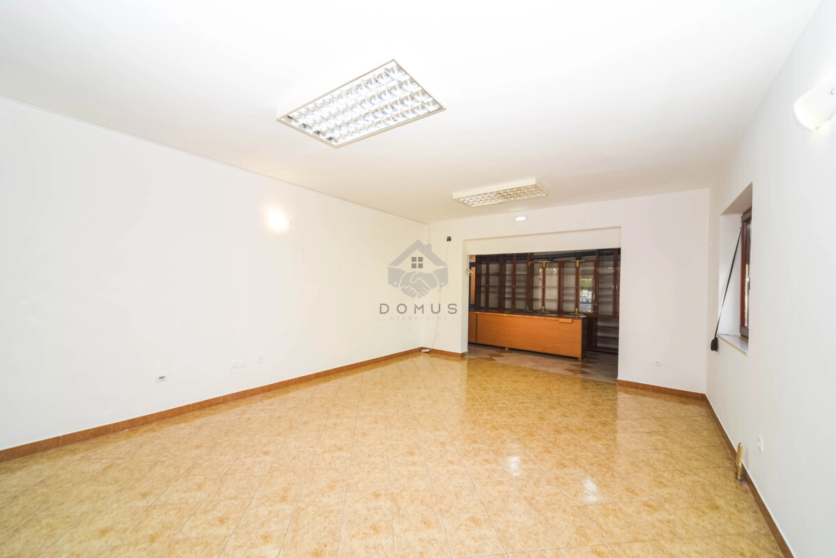 Poslovni-objekat-300-m²-na-placu-300-m²-Zabjelo-–-Podgorica-5 Izdavanje: Poslovni prostor 300 m² – Zabjelo, Podgorica — fotografija 6