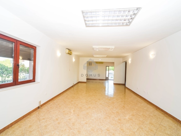 Izdavanje: Poslovni prostor 300 m² – Zabjelo, Podgorica — fotografija 8