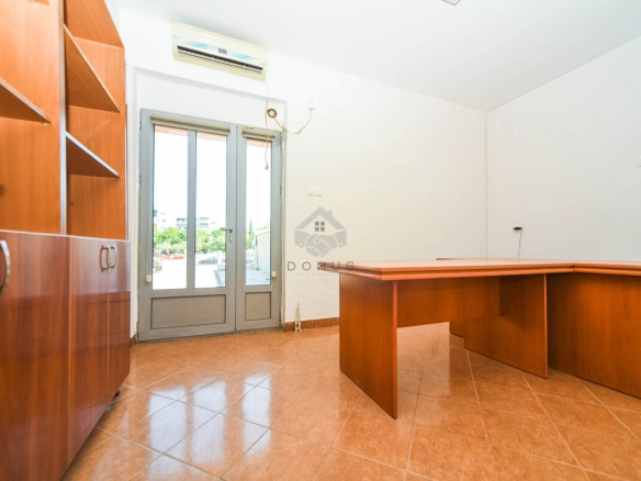 Izdavanje: Poslovni prostor 300 m² – Zabjelo, Podgorica — fotografija 9
