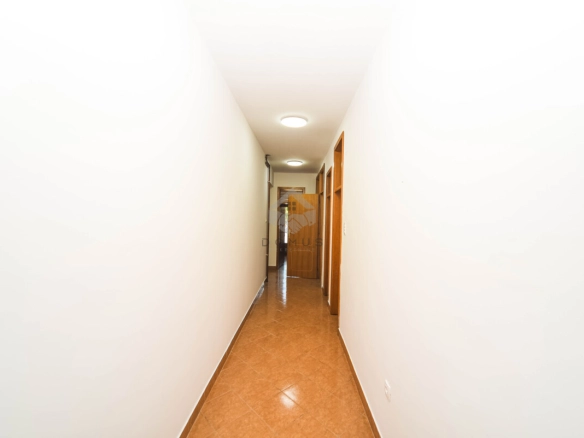 Izdavanje: Poslovni prostor 300 m² – Zabjelo, Podgorica — fotografija 10