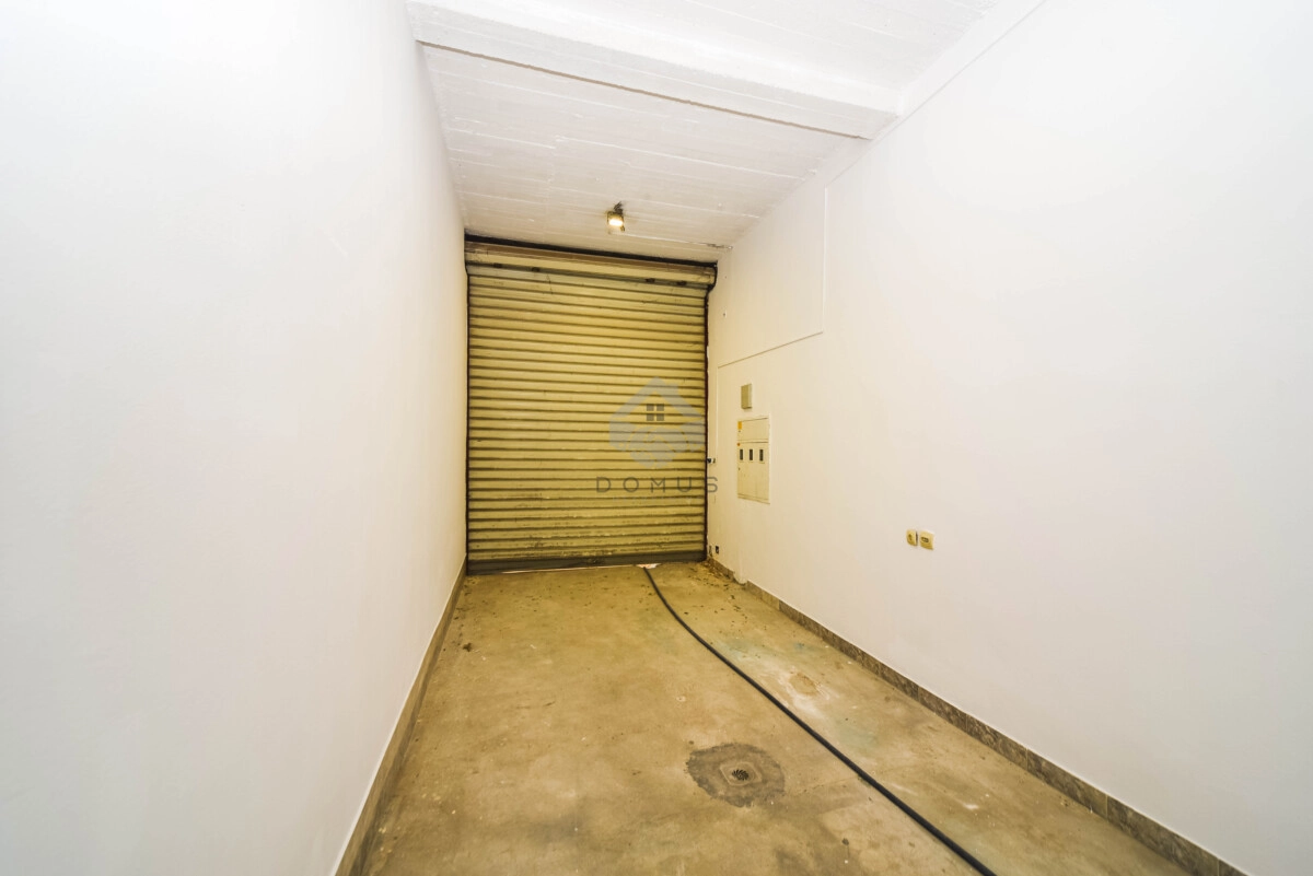Poslovni-objekat-300-m²-na-placu-300-m²-Zabjelo-–-Podgorica-14 Izdavanje: Poslovni prostor 300 m² – Zabjelo, Podgorica — fotografija 15