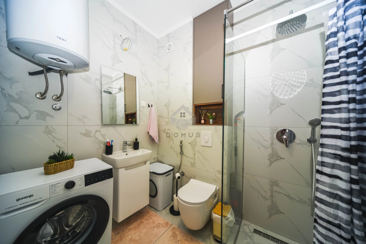 Jednosoban-stan-50-m²-garaza-Stari-Aerodrom-–-Podgorica-11 Izdavanje: Jednosoban stan 50 m² – Stari aerodrom, Podgorica — fotografija 12