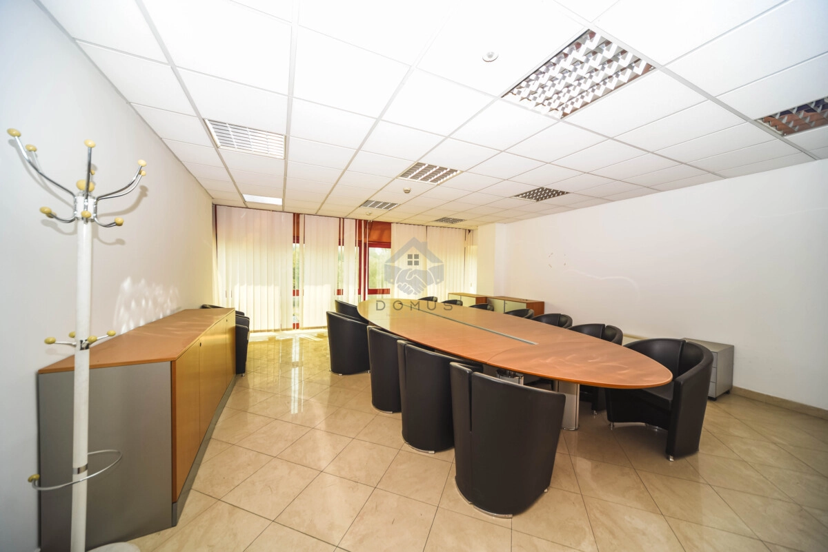Poslovni-prostor-414-m²-Preko-Morace-–-Podgorica Poslovni prostor 414 m²