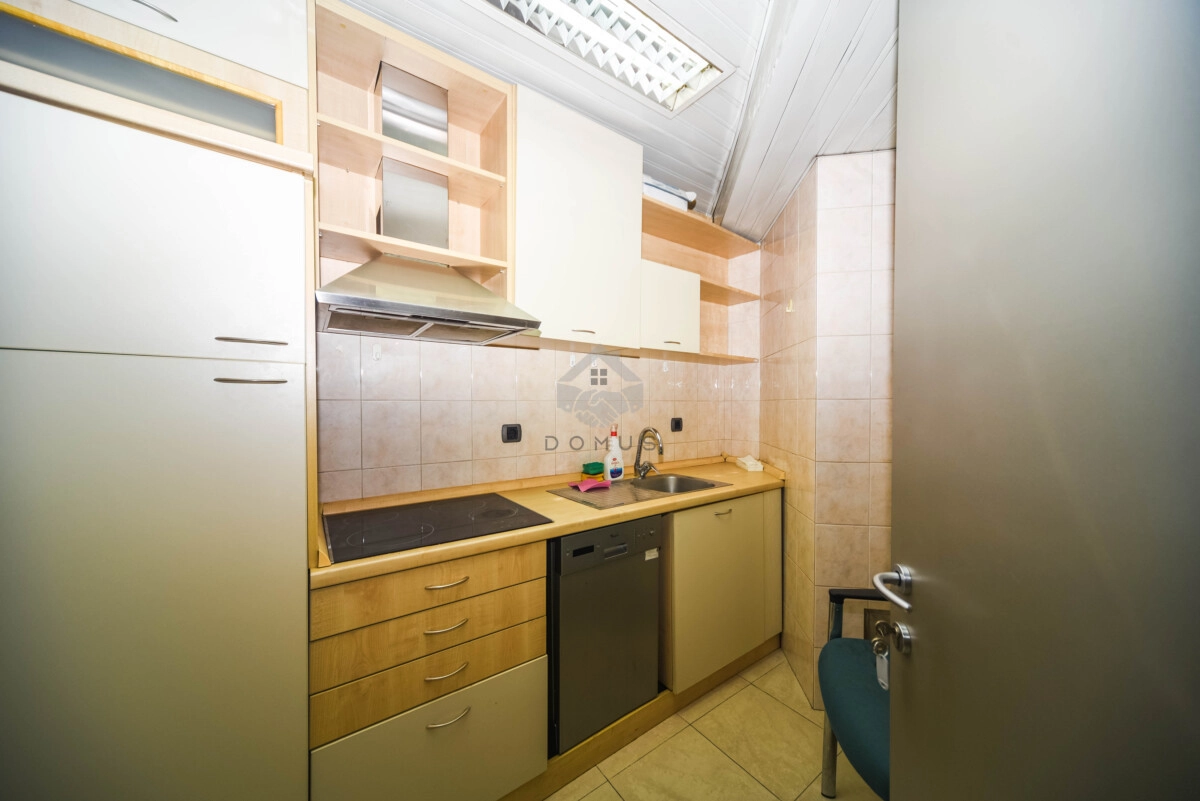 Poslovni-prostor-414-m²-Preko-Morace-–-Podgorica-6 Poslovni prostor na Trgu Vektre, Preko Morače, Podgorica — fotografija 7