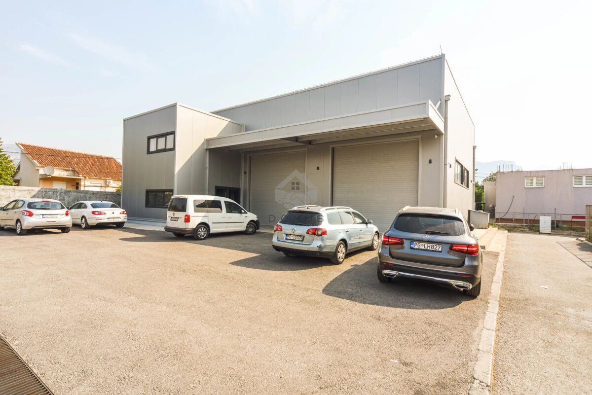 Magacin-320-m²-parking-Zagoric-–-Podgorica Magacin 320 m² + parking