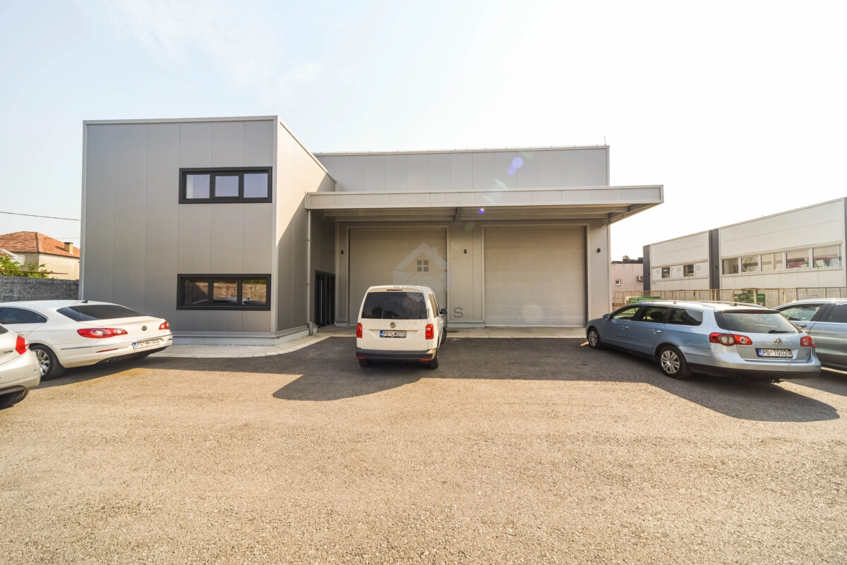 Magacin-320-m²-parking-Zagoric-–-Podgorica-1 Zagorič – Podgorica