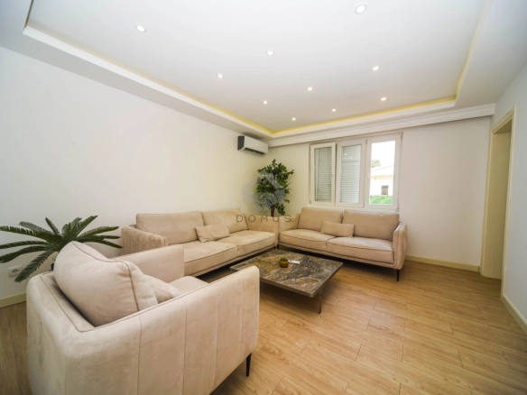 Trosoban stan 120 m² + parking