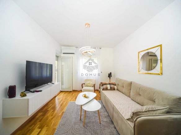 Jednosoban nov stan 42 m² + parking