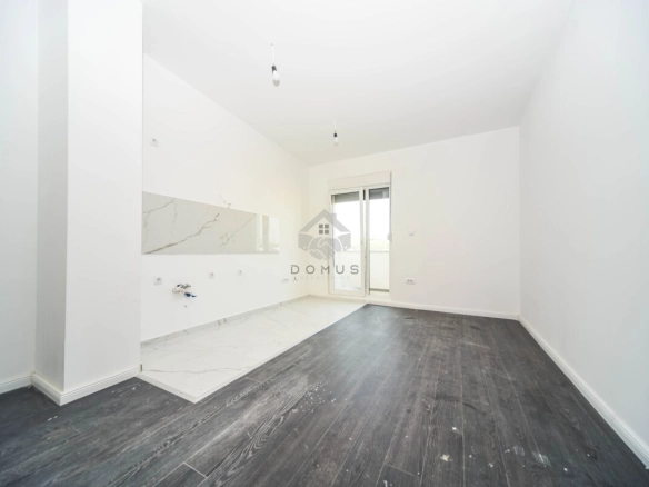 Dvosoban stan 56 m² + parking