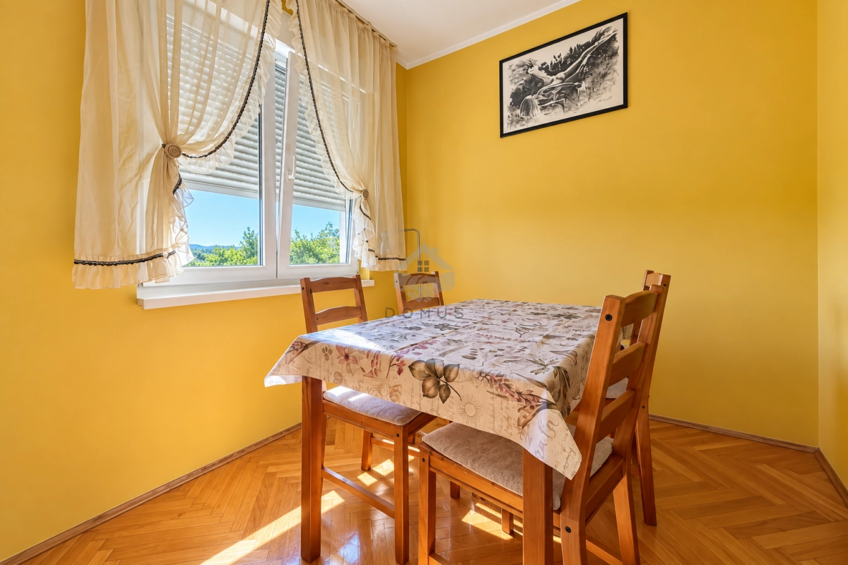 Trosoban-namjesten-stan-88-m²-Blok-VI-–-Podgorica-3 Izdavanje: Trosoban stan 88 m² – Blok VI, Podgorica — fotografija 4
