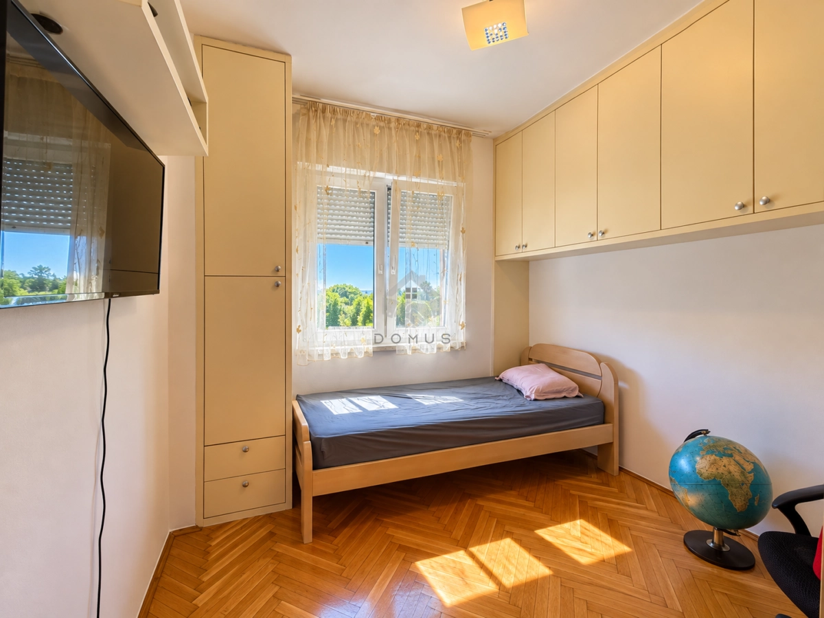 Trosoban-namjesten-stan-88-m²-Blok-VI-–-Podgorica-11 Izdavanje: Trosoban stan 88 m² – Blok VI, Podgorica — fotografija 12