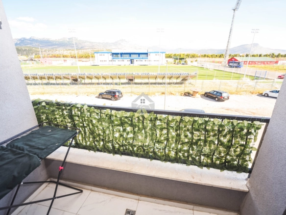 Namještena garsonjera na Starom aerodromu, Podgorica — fotografija 6