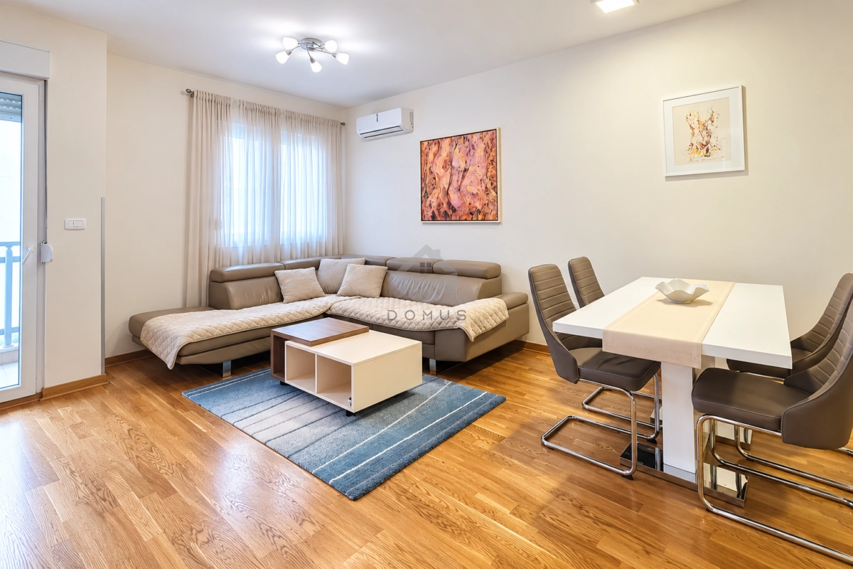 Dvosoban-namjesten-stan-65-m²-City-Kvart-–-Podgorica Dvosoban namješten stan 65 m²