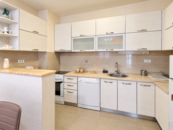 Izdavanje: Dvosoban stan 65 m² – City kvart, Podgorica — fotografija 4