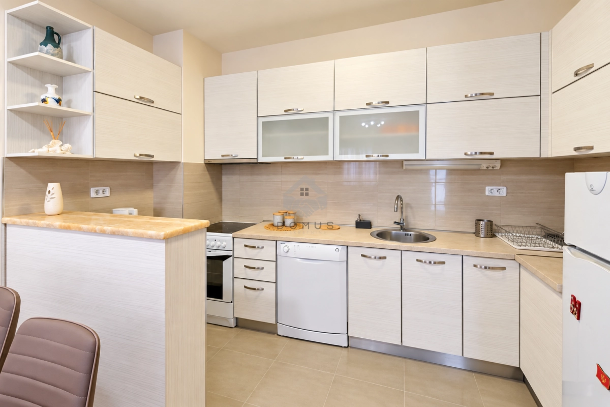 Dvosoban-namjesten-stan-65-m²-City-Kvart-–-Podgorica-3 Izdavanje: Dvosoban stan 65 m² – City kvart, Podgorica — fotografija 4