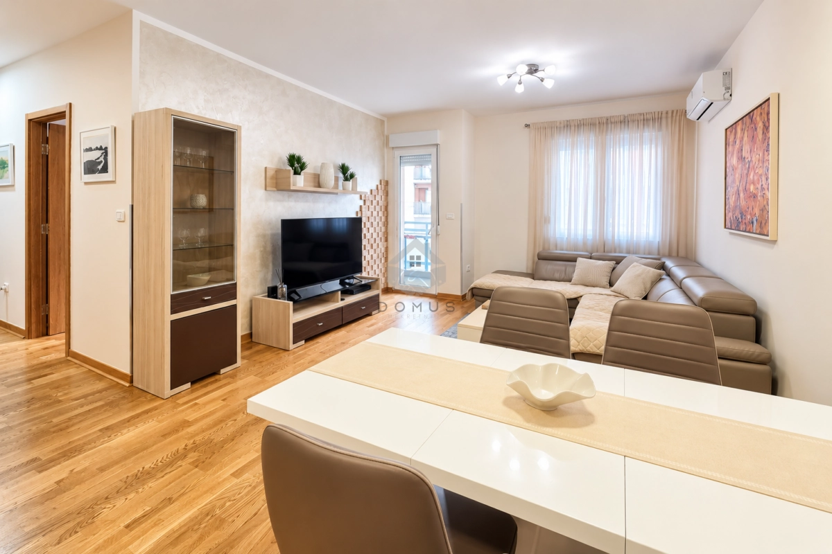 Dvosoban-namjesten-stan-65-m²-City-Kvart-–-Podgorica-4 Izdavanje: Dvosoban stan 65 m² – City kvart, Podgorica — fotografija 5