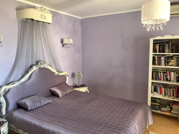 Izdavanje: Kuća 200 m² – Rafailovići, Budva — fotografija 4