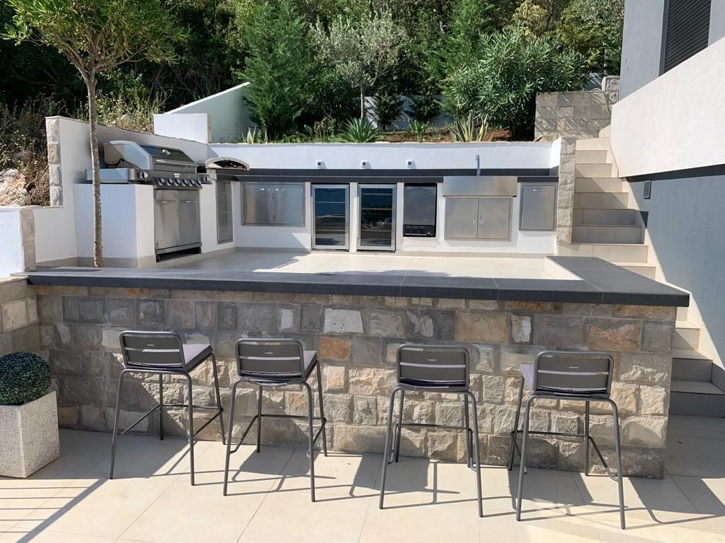 5d21297f-be81-4e5d-9d4b-a6f5c59262c3 Kuća 280 m² – Krašići, Tivat — fotografija 13