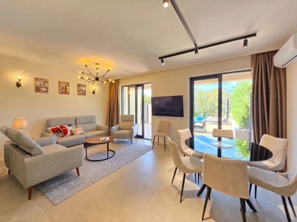 Kuća 295 m² – Blizikuće, Budva