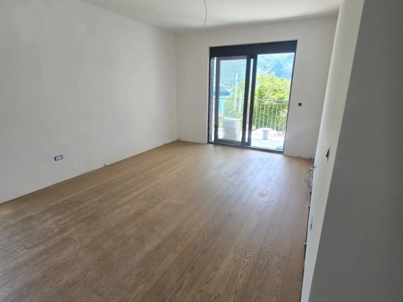 Jednosoban stan 58 m² – Dobrota, Kotor — fotografija 5