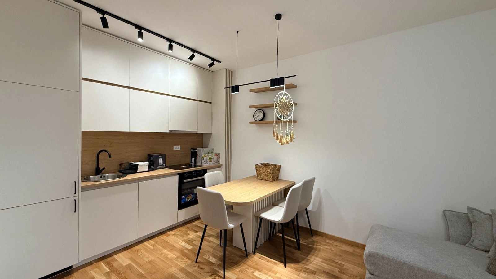 7a863c6e-6eec-45c9-a3a9-7f1dc8e977ab Jednosoban stan 43 m² – Bečići, Budva — fotografija 2