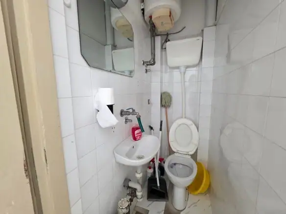 Poslovni prostor 18 m² u centru Budve — fotografija 20