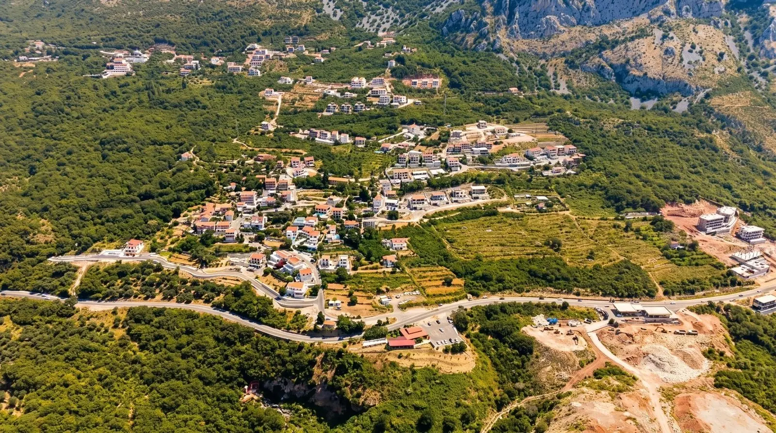 2565b8d7-b0fd-4637-bf94-414ead9769dd Plac 445 m² – Blizikuće, Budva — fotografija 8